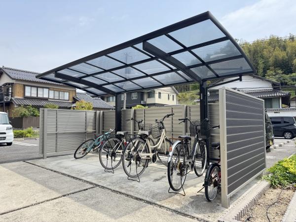 松江市菅田町のアパート