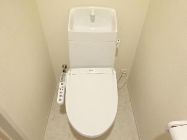 松江市東津田町のアパート
