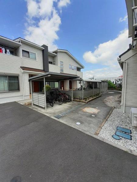 松江市東出雲町出雲郷のアパート
