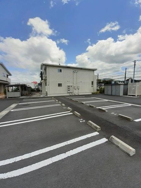 松江市東出雲町出雲郷のアパート