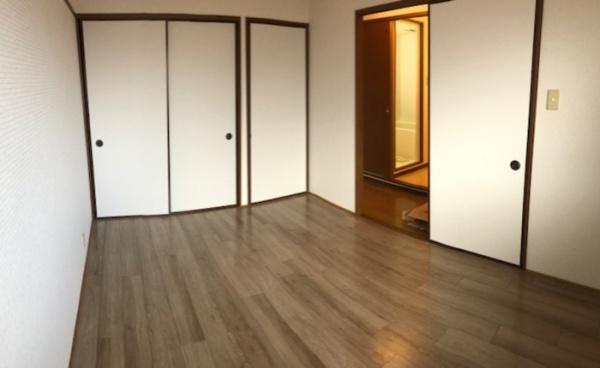 松江市東出雲町揖屋のアパート