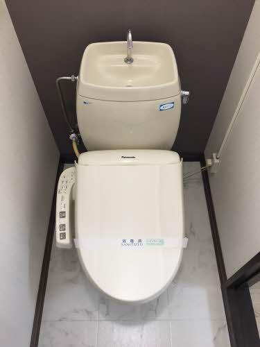 松江市雑賀町のアパート