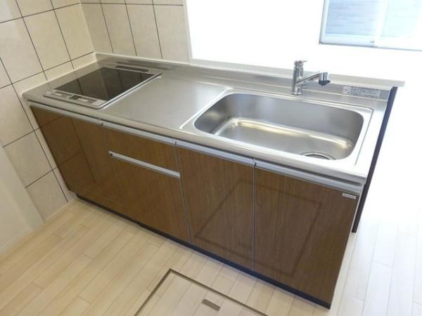 松江市東出雲町揖屋のアパート
