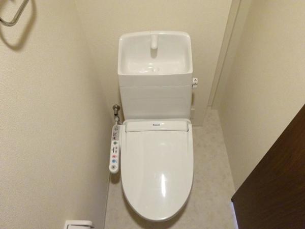 松江市東出雲町揖屋のアパート