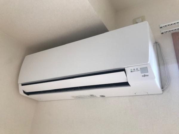 松江市西川津町のアパート