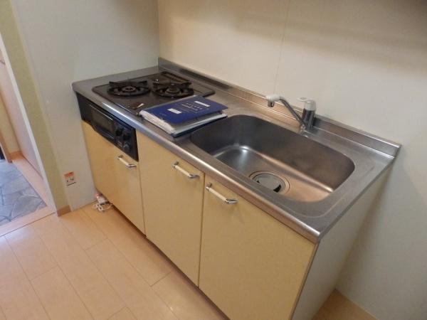 松江市西川津町のアパート