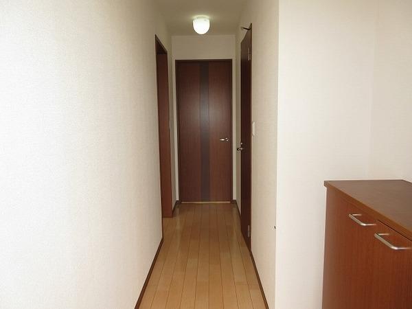松江市八雲台１丁目のアパート