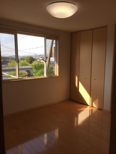 松江市乃木福富町のアパート