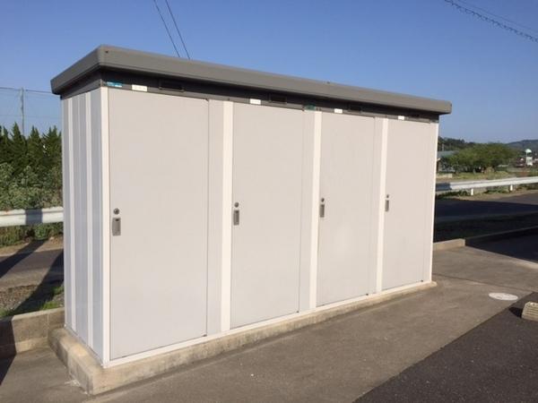 松江市乃木福富町のアパート