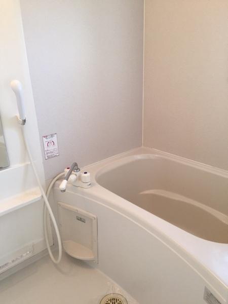 松江市乃木福富町のアパート