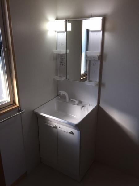 松江市乃木福富町のアパート