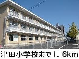 松江市東津田町のアパート(津田小学校)