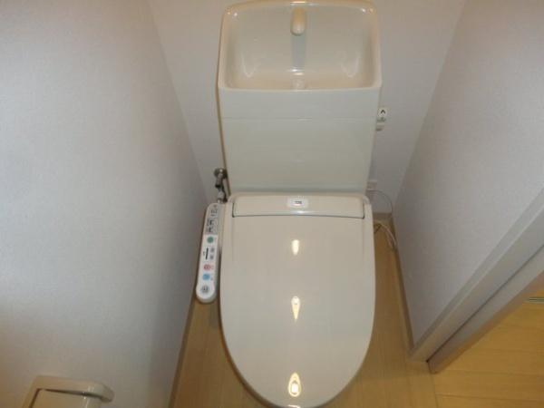 松江市上乃木６丁目のアパート