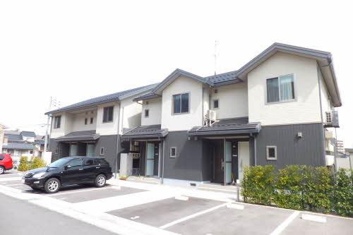 松江市黒田町のアパート