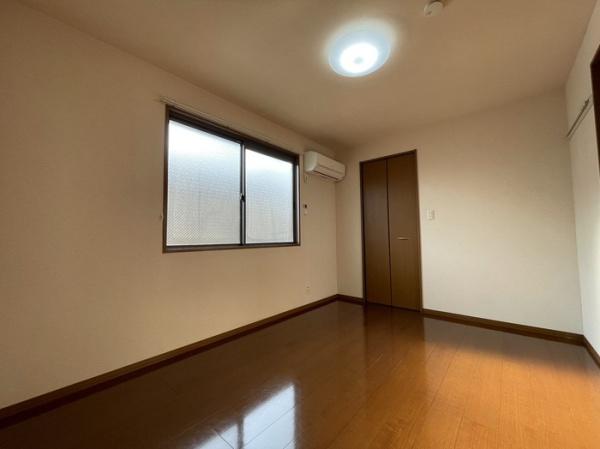 松江市黒田町のアパート