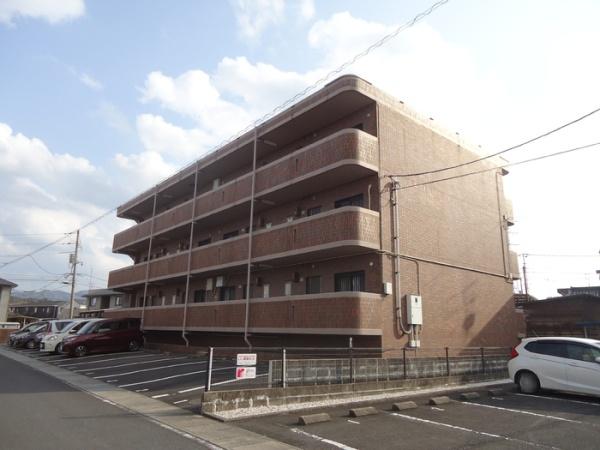 松江市東出雲町揖屋のマンション