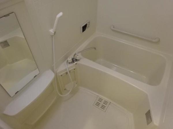 松江市矢田町のアパート