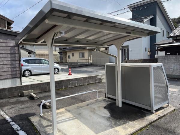 松江市西津田５丁目のアパート