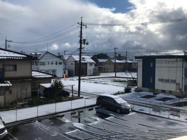 松江市比津町のアパート