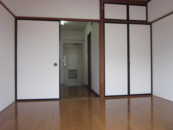 東ビル