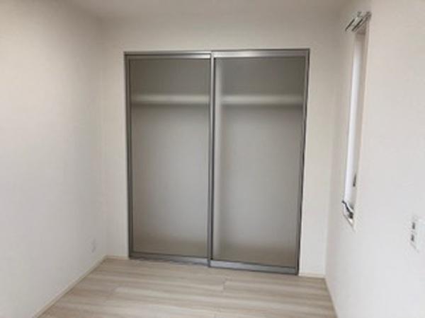 松江市東津田町のアパート
