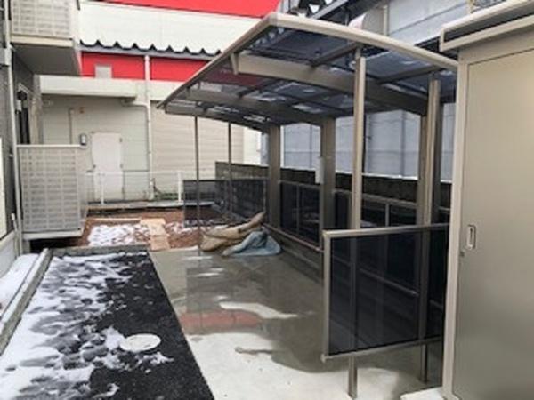 松江市東津田町のアパート