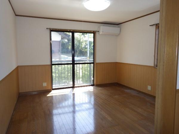 松江市西津田６丁目のアパート