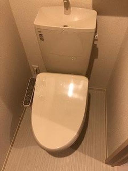 松江市東津田町のアパート