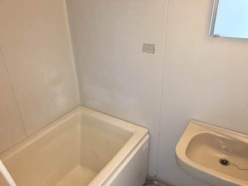 松江市菅田町のアパート(バス)