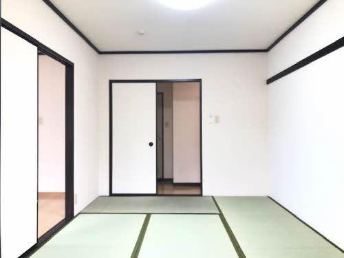 松江市菅田町のアパート