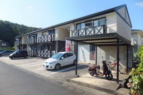 松江市菅田町のアパート
