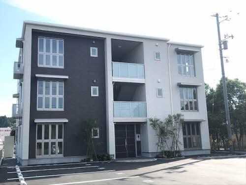 松江市東津田町のアパート