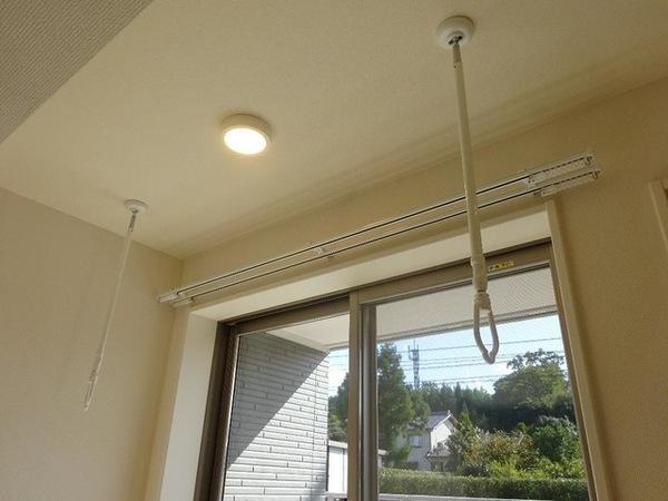 松江市東出雲町揖屋のアパート
