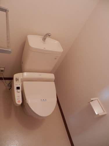 松江市西津田４丁目のアパート