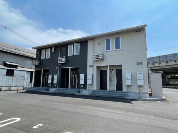 松江市東津田町のアパート