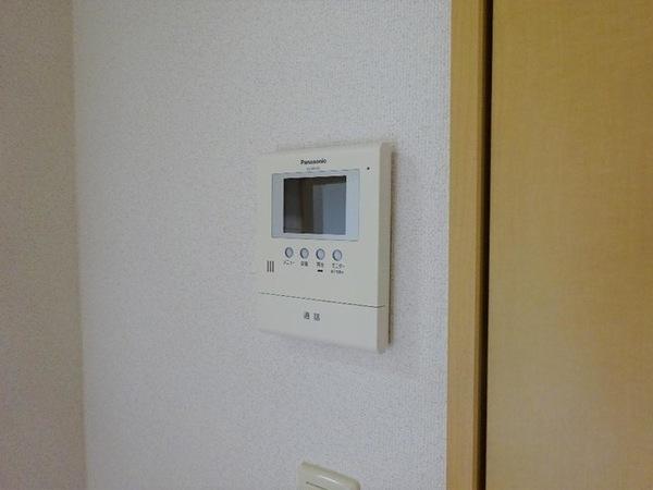 松江市東津田町のアパート