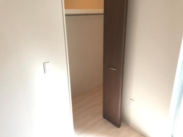 松江市乃木福富町のアパート