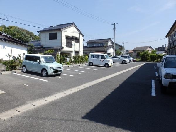 松江市浜乃木１丁目のアパート
