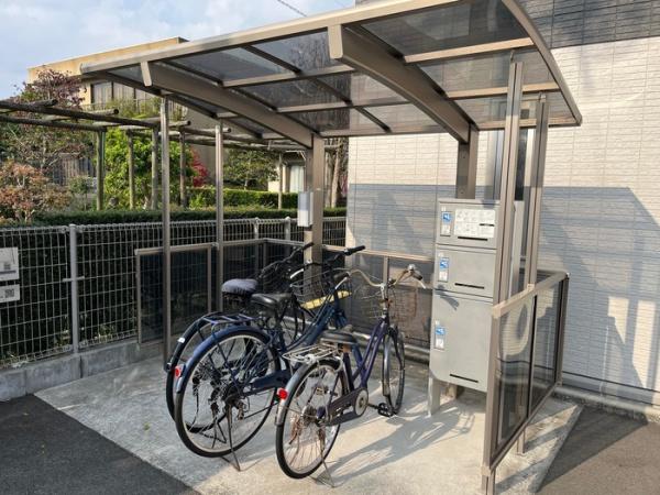 松江市雑賀町のアパート