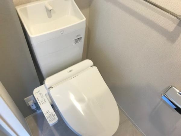 松江市雑賀町のアパート