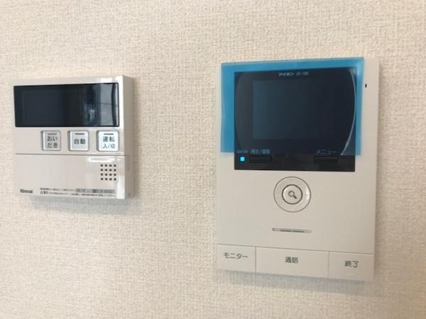 松江市雑賀町のアパート