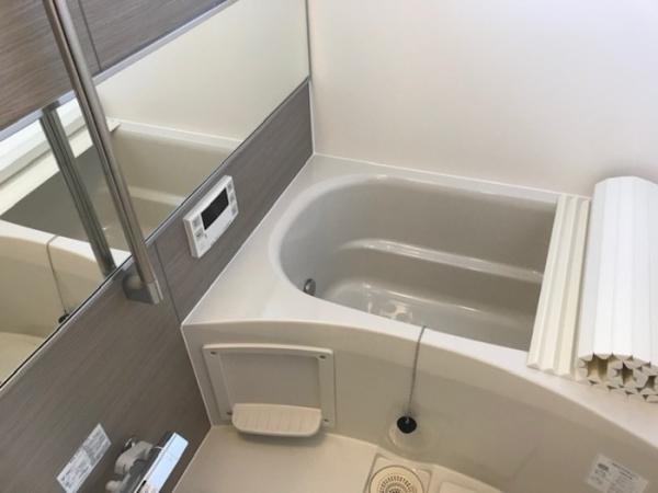 松江市雑賀町のアパート