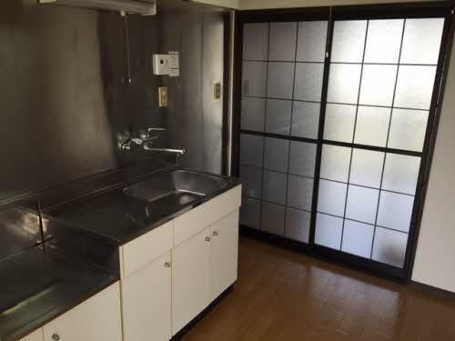 松江市菅田町のアパート