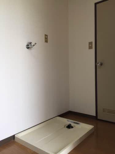 松江市菅田町のアパート