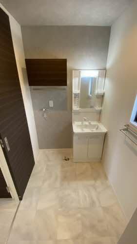 松江市乃木福富町のアパート
