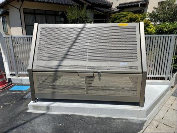 松江市西川津町のアパート