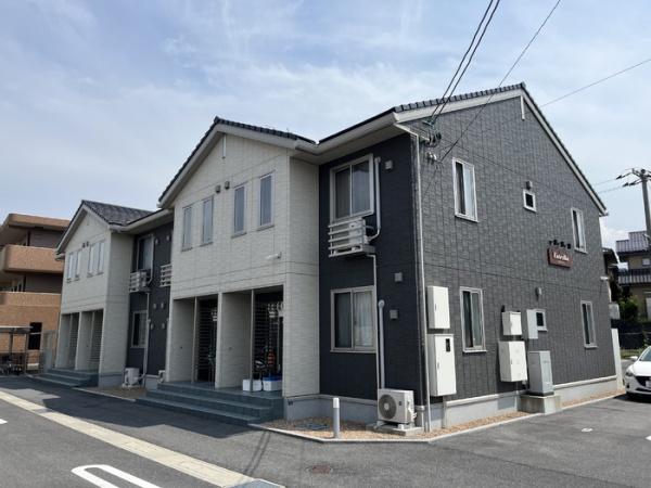 松江市古志原４丁目のアパート