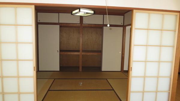 松江市西川津町のマンション