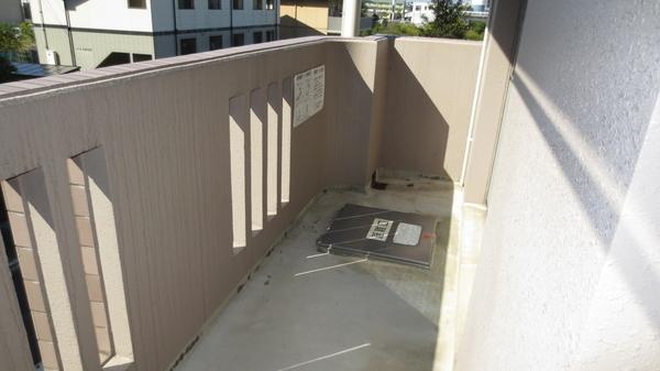 松江市西川津町のマンション