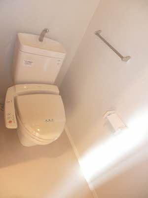 松江市下東川津町のアパート